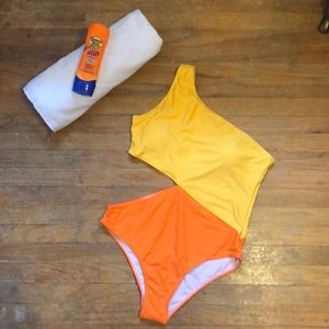 One shoulder cut out bathing suit